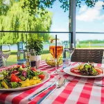 Strandhaus Am Inselsee Otel 3*