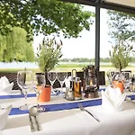 Strandhaus Am Inselsee Otel