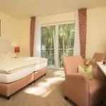 Strandhaus Am Inselsee Otel 3*