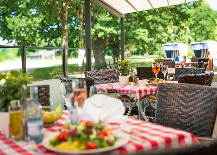 Strandhaus Am Inselsee Отель 3*