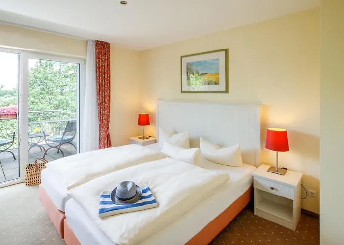 Strandhaus Am Inselsee 3* Гюстров