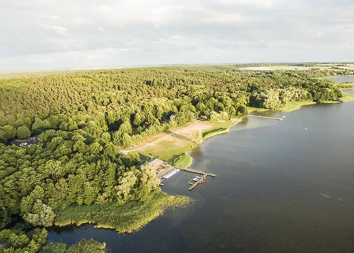Strandhaus Am Inselsee 3* Гюстров